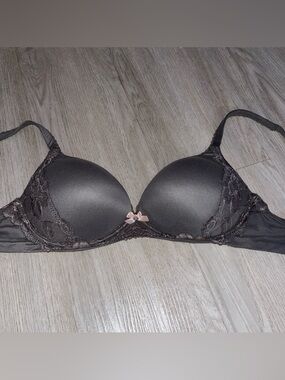 Victoria's Secret Charcoal Bra with Pink Bow Accent